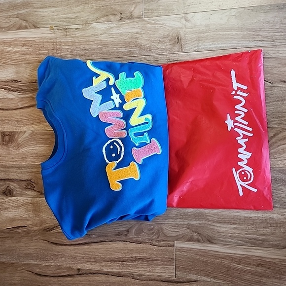 Tommy Innit crewneck sweater size Medium - Picture 8 of 9